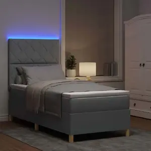 Кровать с основанием и матрасом VidaXL Lumarko 100x200 см, светло-серый тканевый чехол