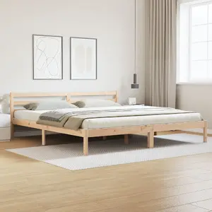 Gulta VidaXL modelis 869770 no cietkoksnes priedes ar galvgali 180x210 cm matracim