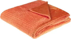 Pleds Beliani BJAS 200 x 220 cm oranžs — adīts sedziņa