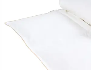 Duvet Beliani EIGER — warm, duck down and feathers filling, 200 x 200 cm