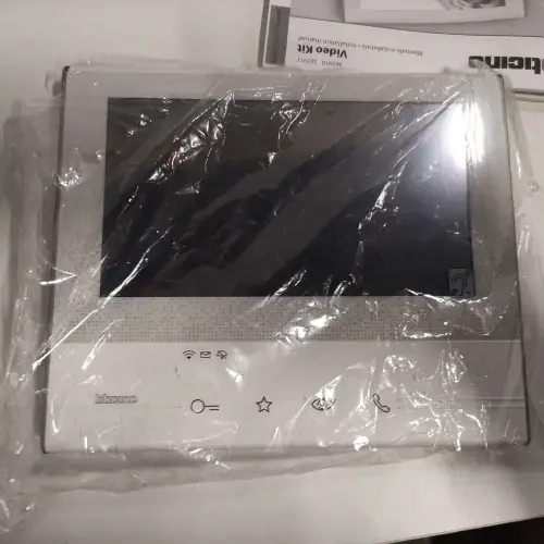 Видеодомофон Nenurodyta Flex One 2Wire Class 300X13E 7" Photo 7