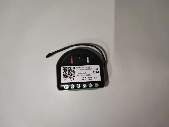 FIBARO Roller Shutter 3 (FGR-223) Z-Wave Plus модуль Photo 2