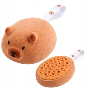 Bath sponge eCarla ECARLA_Dwustronna gąbka do mycia ciała na mokro Kapibara – dual-sided body wash sponge