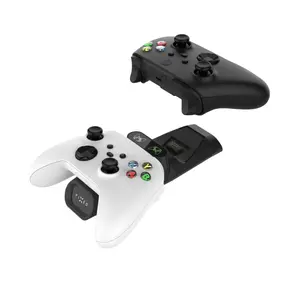 Uzlādes doks No name FIXXB-DCC-BK — dubultā lādētāja stacija Xbox Series S/X un One bezvadu kontrolieriem, 1400 mAh, Li‑Ion, melna