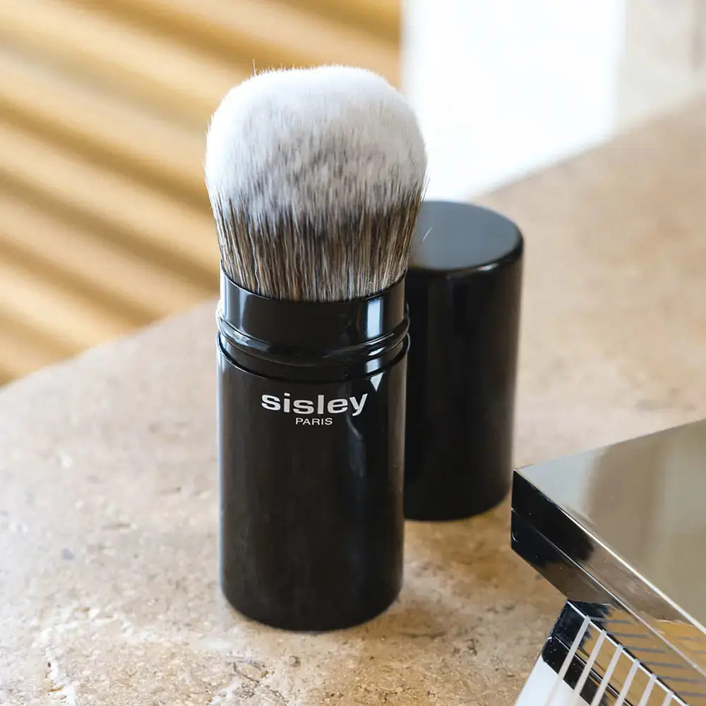 Kabuki brush Sisley — rounded fluffy head Photo 2