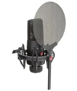 Studijas mikrofons Samsung X1 S Vocal Pack — vadu XLR-3, 20–20 000 Hz, jutība −30.5 dB, 48 V fantoms, melns