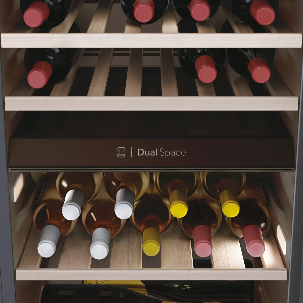 Haier Wine Bank 50 Serie 7 HWS42GDAU1 Wine Cooler Photo 3