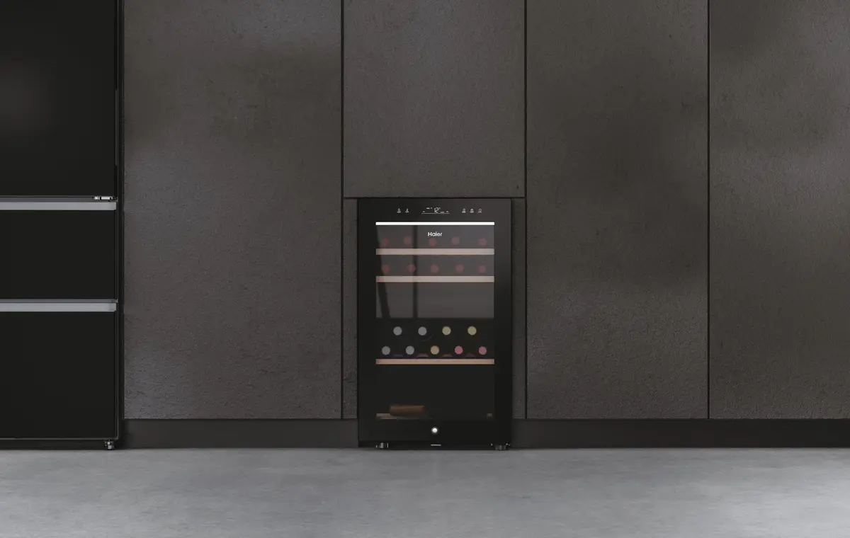 Haier Wine Bank 50 Serie 7 HWS42GDAU1 Wine Cooler Photo 8