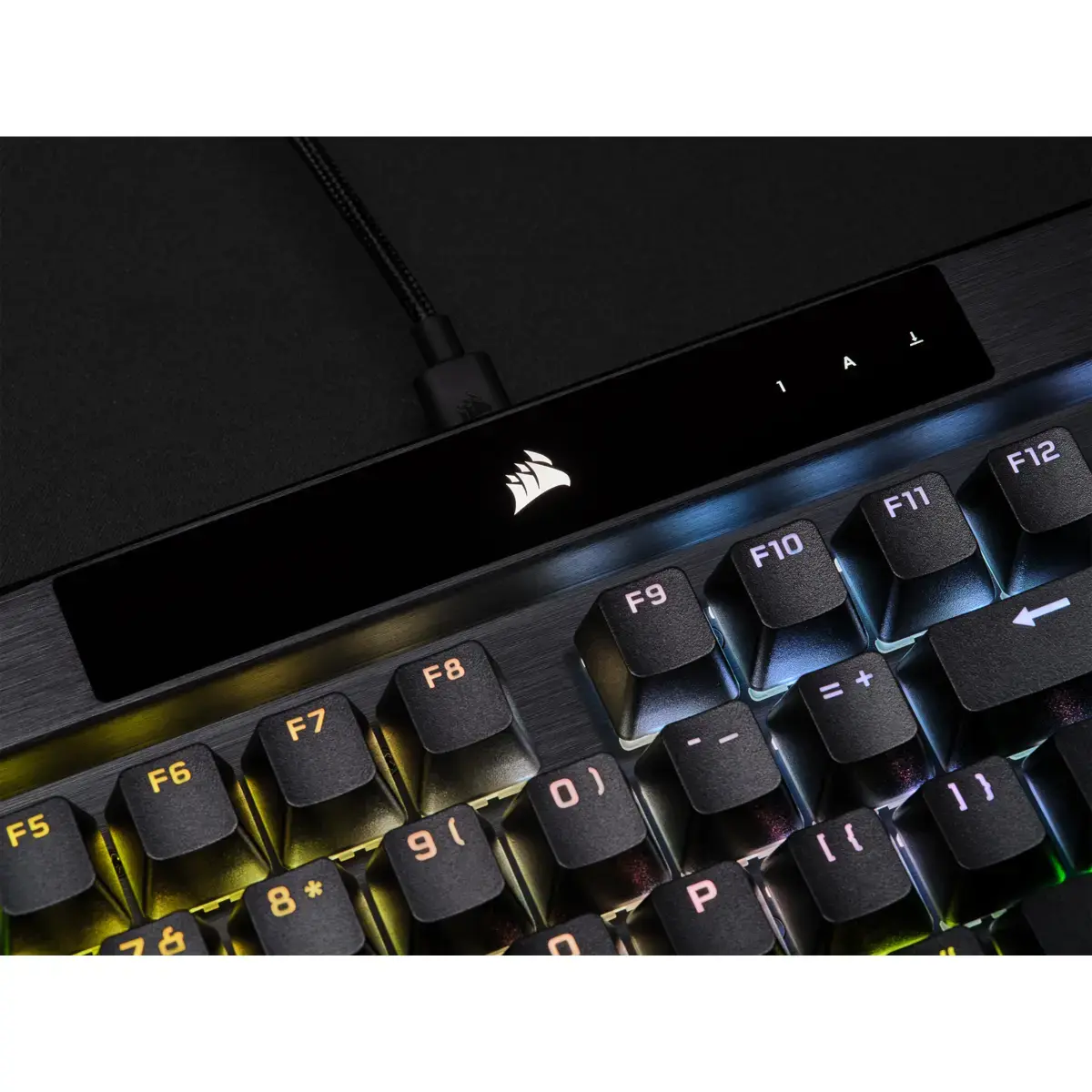 CORSAIR K70 RGB PRO spēļu tastatūra AZERTY Photo 19