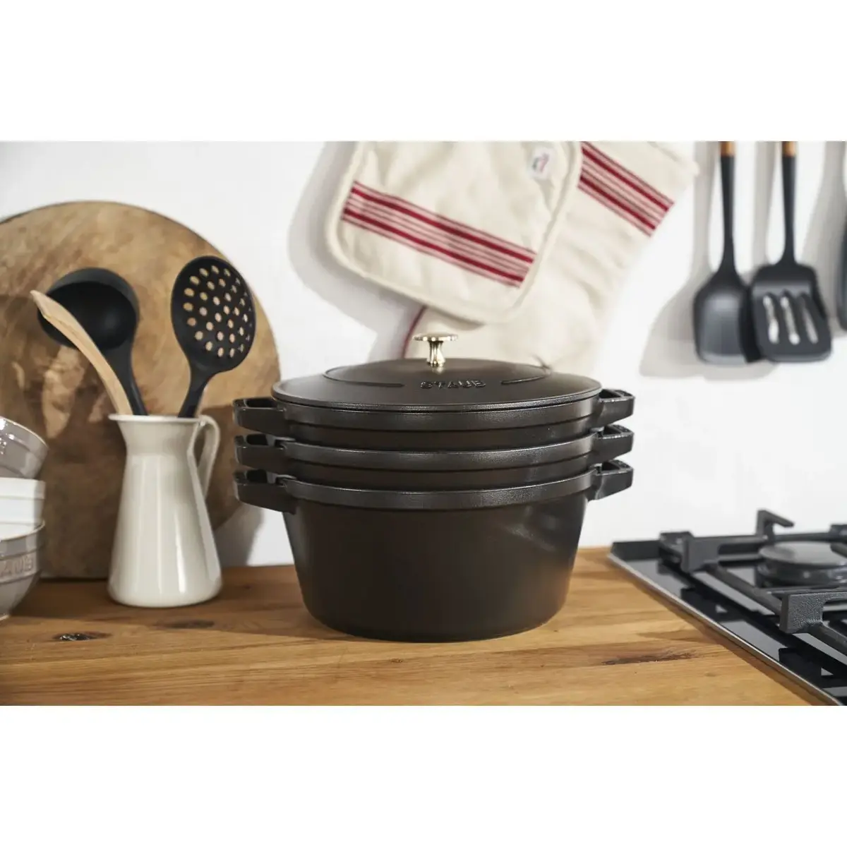 Staub La Cocotte apaļš čuguns katls 4,2 l Photo 8