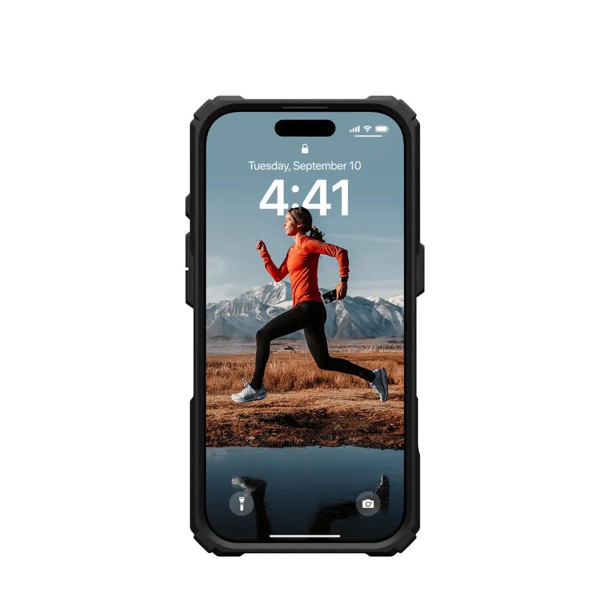 Urban Armor Gear Plasma XTE cover for iPhone 16 Pro Photo 5
