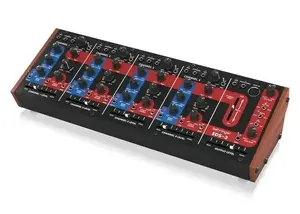 Аналоговая драм-машина Behringer BDS-3