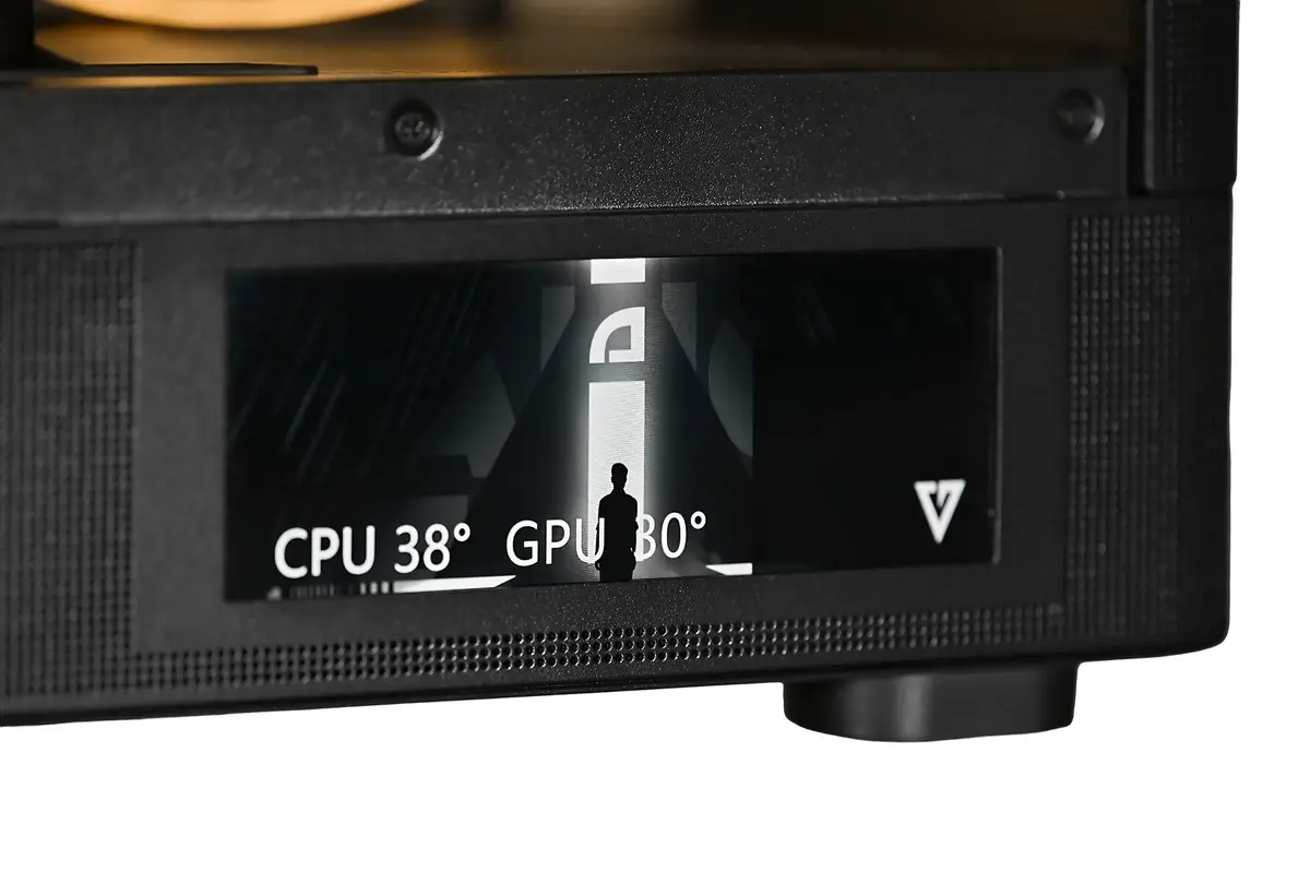 Actina PC Intel Core Ultra 5 250, 32 GB, RTX 5070 Photo 12
