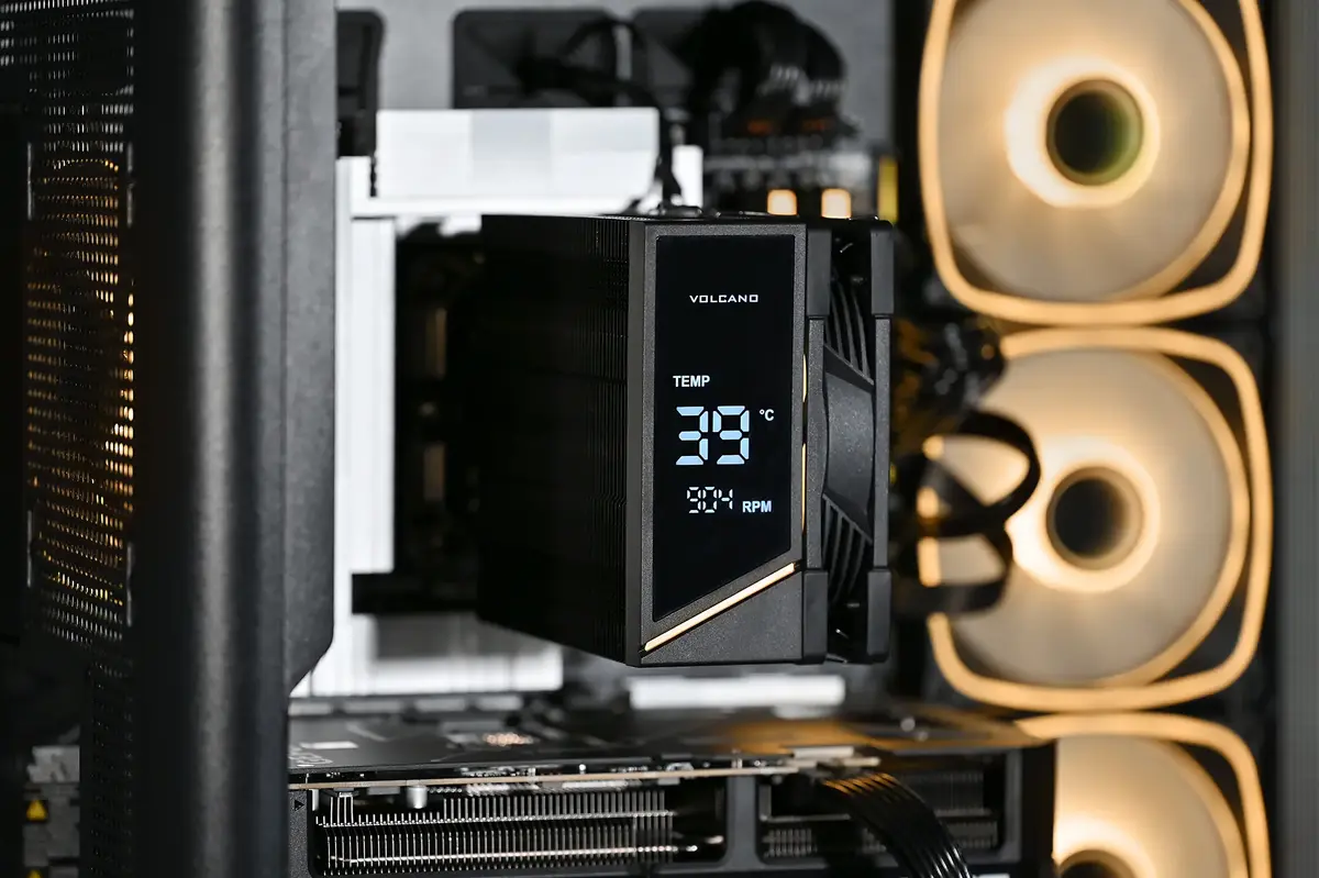 Actina dators Intel Core Ultra 5 250, 32 GB, RTX 5070 Photo 10