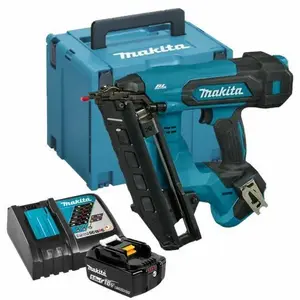 Аккумуляторный гвоздезабиватель Makita DBN610ZJ 18 В, магазин 20°, гвозди 32–64 мм, 16Ga