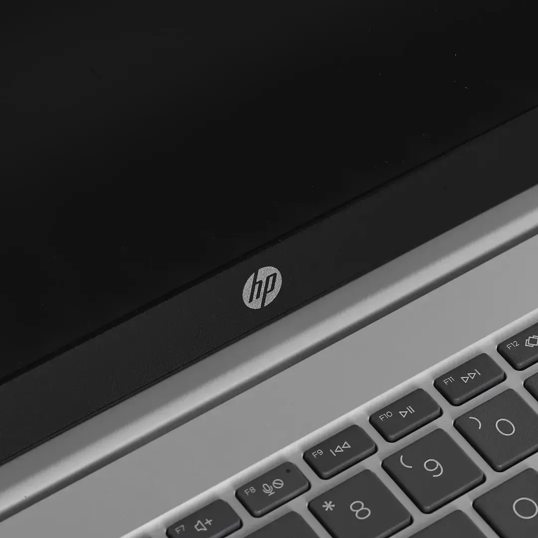 HP OmniBook 3 15-FN0105D laptop — Ryzen AI 5 330 Photo 14