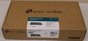 TP-LINK Omada 3-in-1 Gigabit VPN Router ER7212PC — 8x Gigabit RJ-45, 10/100/1000 Mbps, 53.5VDC Adapter, Omada software, Used (scratched on back)
