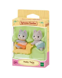 Toy playset Epoch Sylvanian Families 5638 — PVC multicolour figures, ages 3–99
