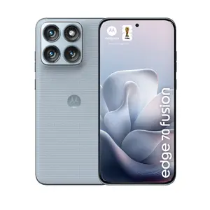 Smartphone Motorola edge 70 fusion — 6.78" (17.2 cm) OLED, Snapdragon 7s Gen 3, 12 GB RAM, 256 GB, Dual SIM, 7000 mAh, Light Blue