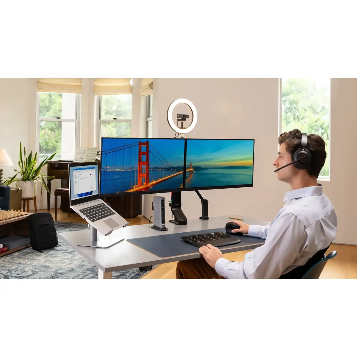 Kensington Universal Tabletop Laptop Riser Photo 12