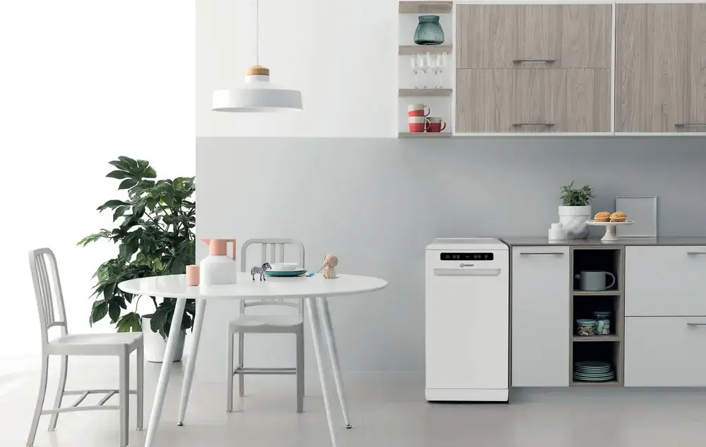 Indesit IN2FD10CS70W встраиваемая 45 см Photo 4