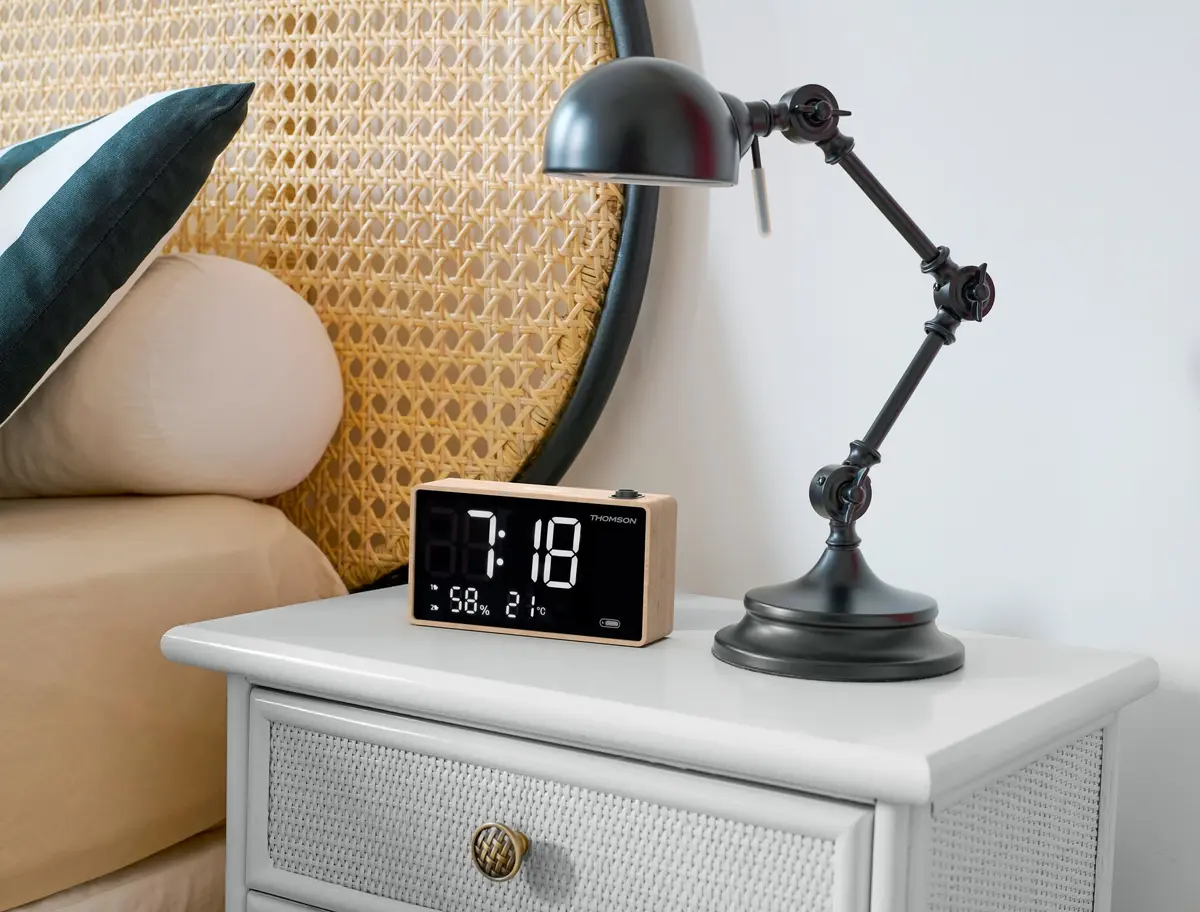 Thomson CP202T Digital Alarm Clock Photo 4