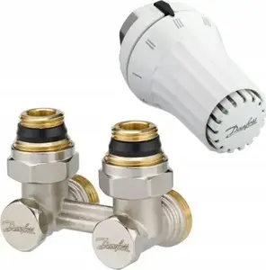 DANFOSS 2‑daļu leņķa komplekts ar RAE-K galviņu un VKO pieslēguma moduli radiatoriem (mpn 013G5131)