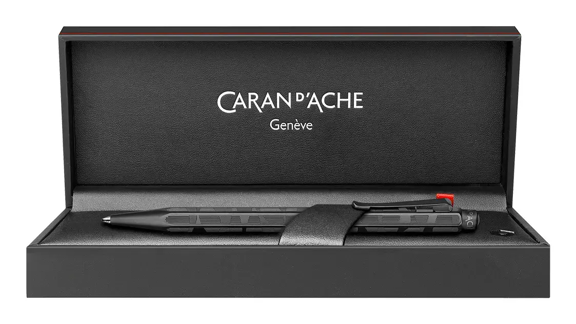 Caran d’Ache Ecridor Black retractable ballpoint pen Photo 3