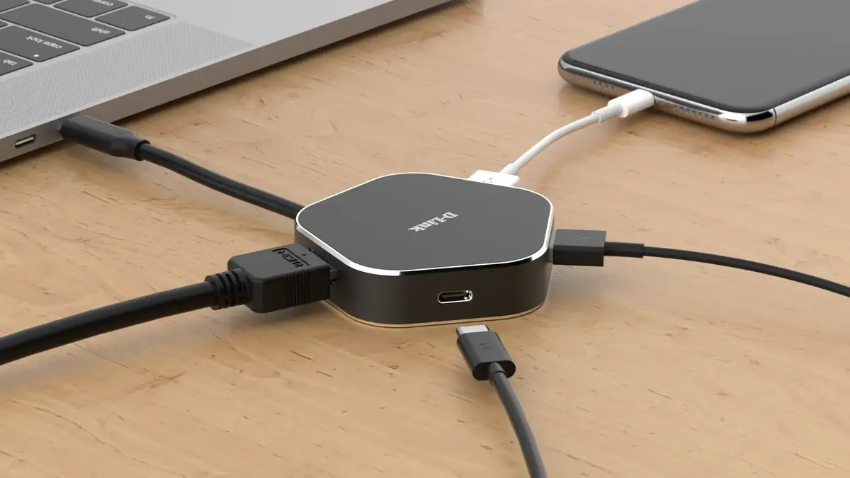 D-Link 4-in-1 USB-C Hub with HDMI and 60W PD Photo 3