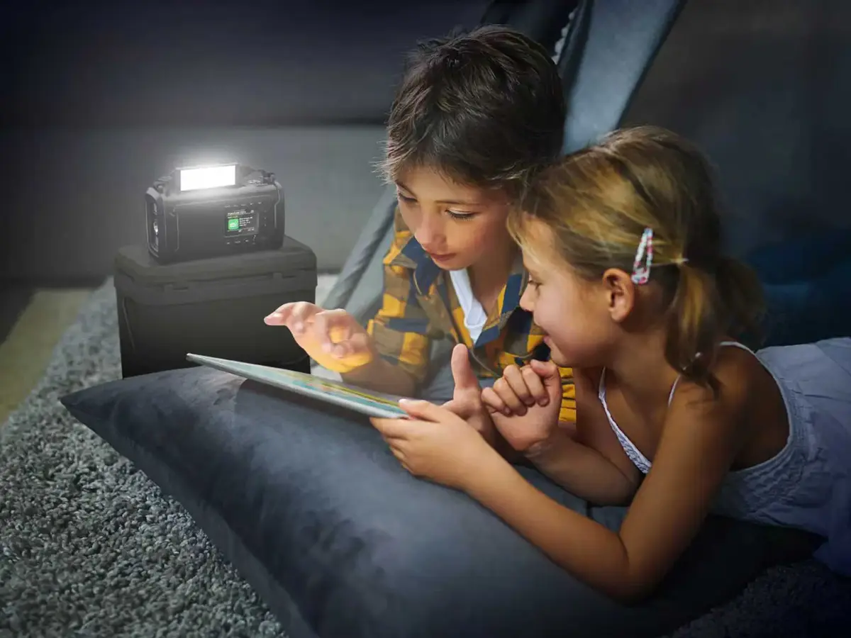 SANDBERG Survivor DAB Radio All-in-1 Photo 7