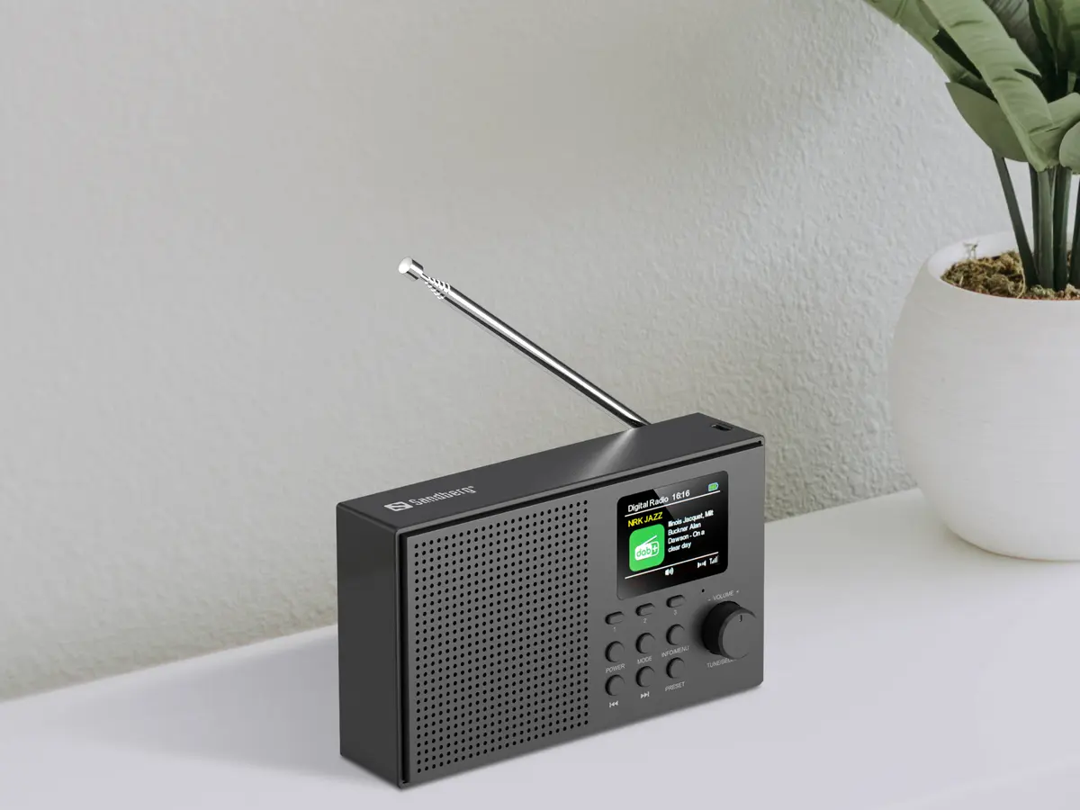 Sandberg Speaker Radio DAB+BT Recharge Portable Radio Photo 5