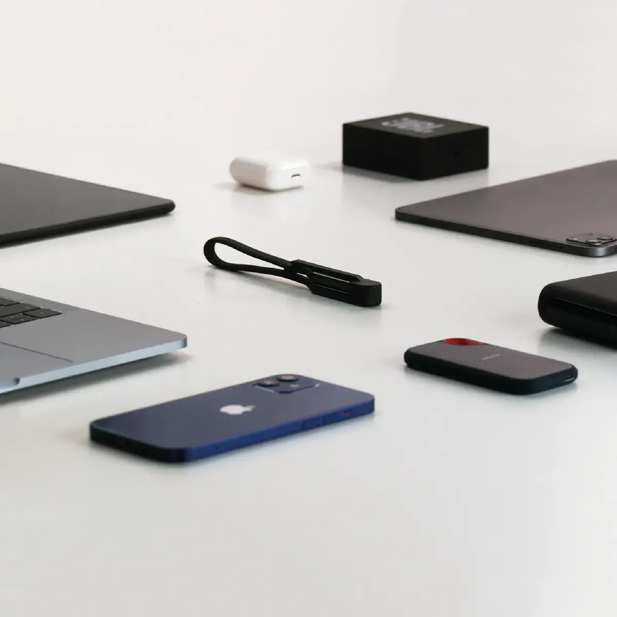 Rolling Square inCharge XL USB cable XLS01R Photo 7