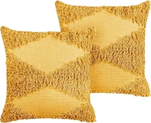 Decorative cotton tufted cushions Beliani RHOEO set of 2 — 45 x 45 cm, yellow