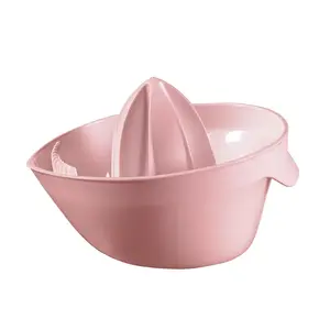 Citrus juicer Curver Kitchen Essentials pink — plastic manual reamer, model 0800737204