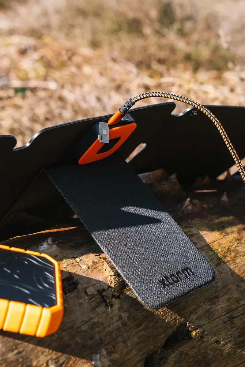 Xtorm SolarBooster 28W foldable solar panel Photo 12