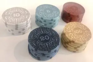 Spēļu žetoni AutoTune Iron Clays Brass — komplekts 100 gab.