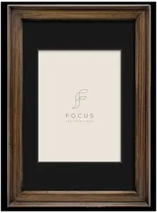 Picture frame Focus Darcey Brown — brand Focus, opening 40x40 / visible 30x30