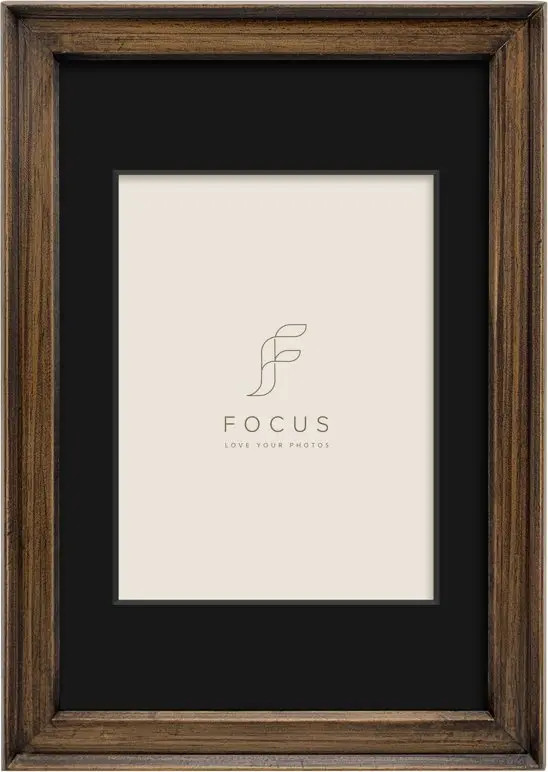 Foto rāmis focus Darcey Brown —