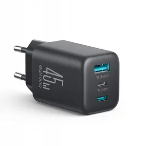 Sienas lādētājs Joyroom JR-TO1 GaN 45W ar USB-C, USB-A un Lightning vadu — melns