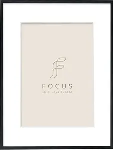 Photo Frame focus Aster Black for 13x18 photo, fits 18x24 frame opening