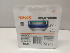 Replacement razor blade cartridges Procter GILLETTE Fusion5 Start — 4 blades, for men's cartridge razors