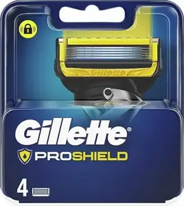 Razor cartridge set Gillette Fusion ProShield with handle and 4 replacement blades