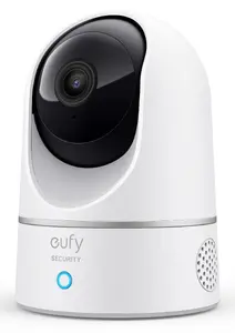 IP novērošanas kamera Eufy E220 (Anker) — iekštelpu kupola galdam, 2048×1080, 125° redzes leņķis, 8x digitālais tālummaiņas