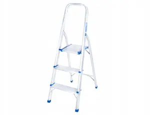 Aluminium 3-step folding stepladder GEKO model 3-step, load capacity 150 kg