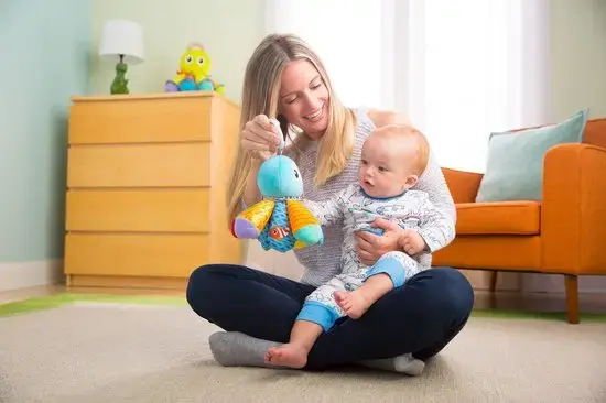 TOMY Lamaze Осьминожка подвесная игрушка Photo 3
