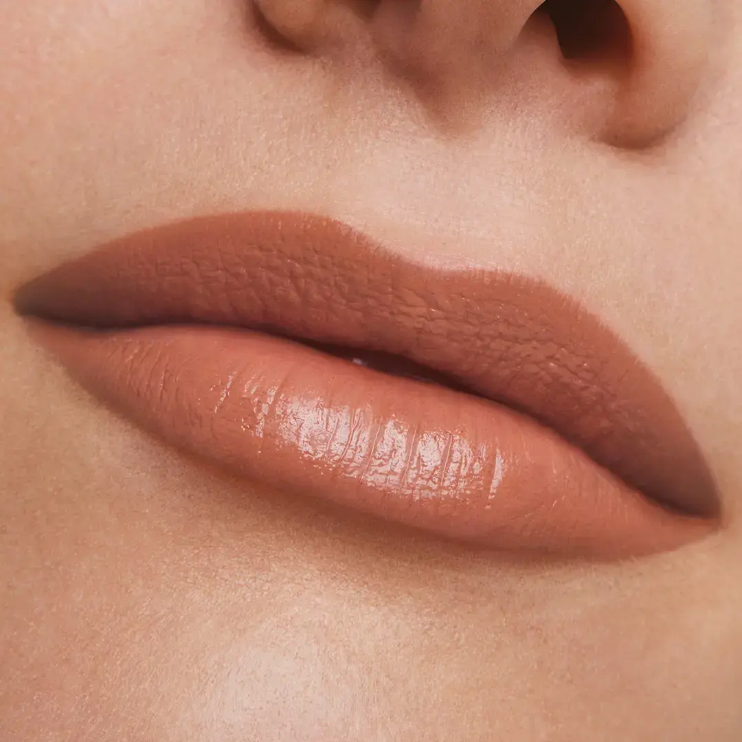 Estée Lauder Pure Color Lipstick 826 Modern Muse Photo 2