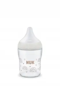 Стеклянная детская бутылочка Nuk 120 мл с силиконовой соской (модель 10211038)
