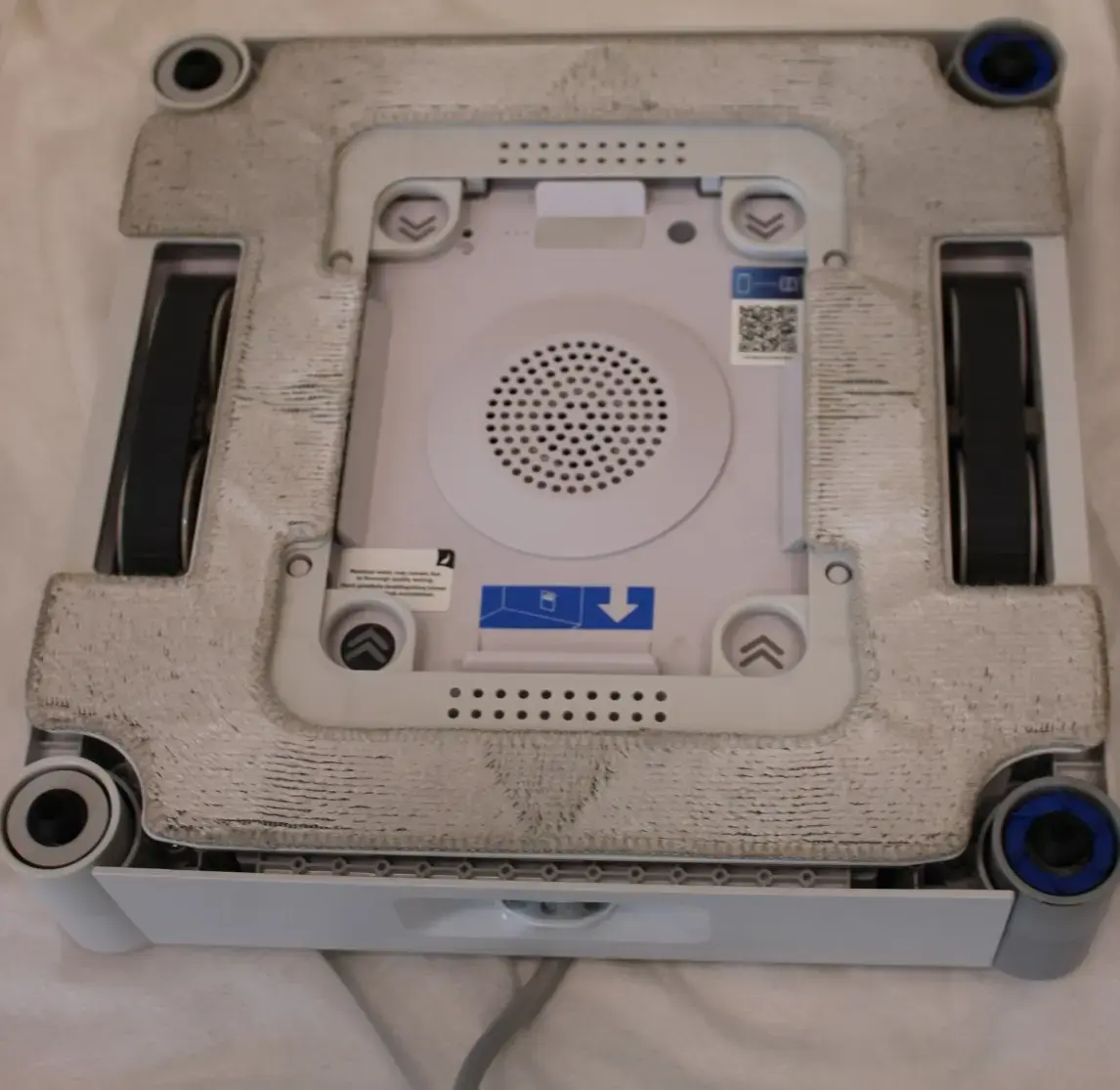Ecovacs WINBOT W3 OMNI робот для окон Photo 11
