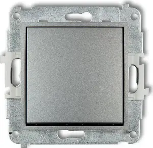 Vienpolu mini slēdzis Karlik 7MWP-1 sudraba metāliskais