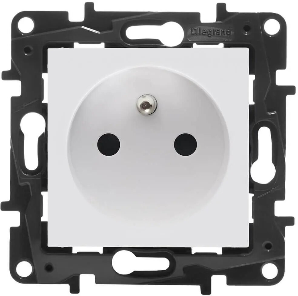 Rozete 2P+Z Legrand Niloe Step 863131B